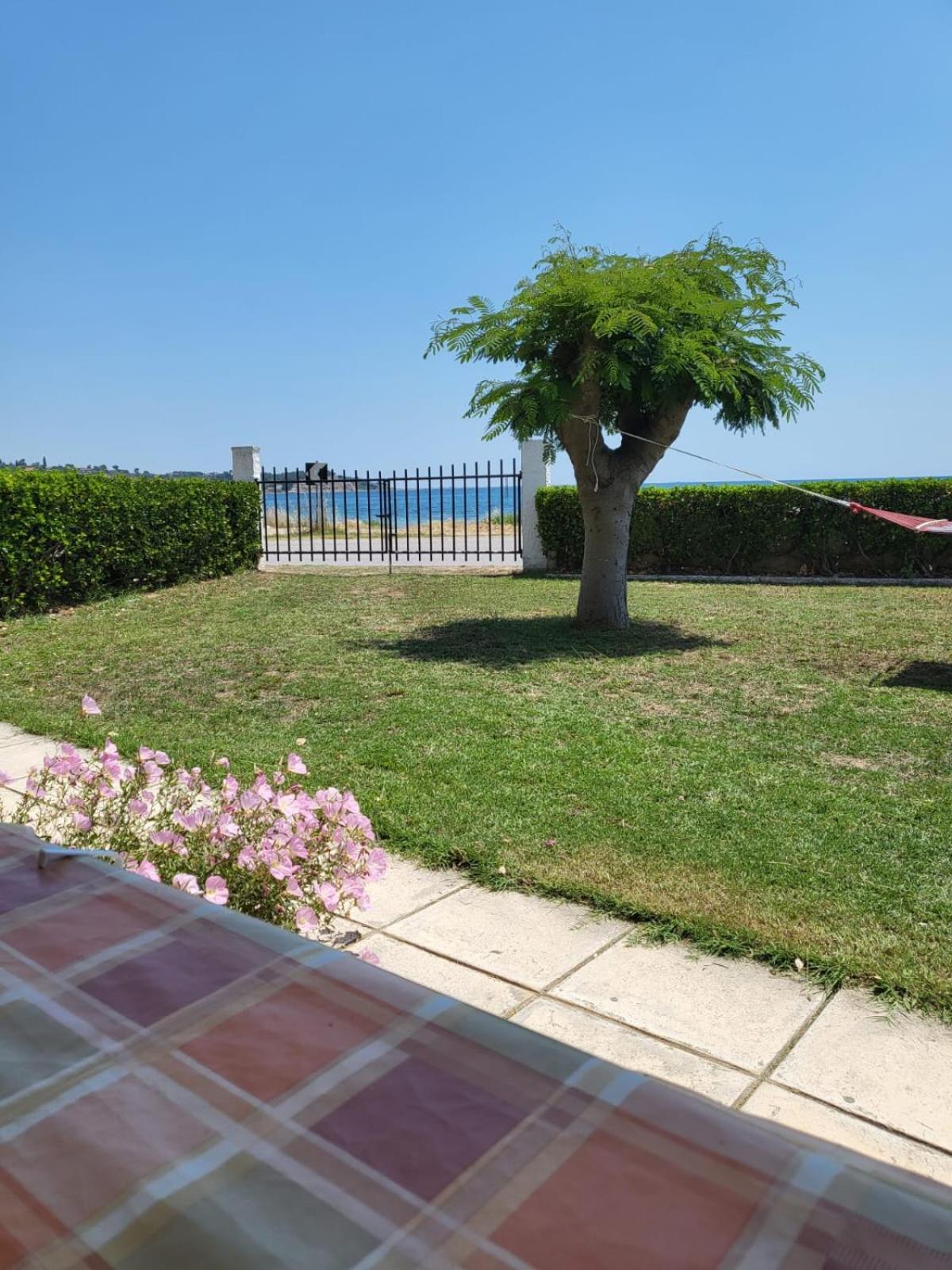 Seaside Studios I Sinakos Estate Epanomi Exterior photo
